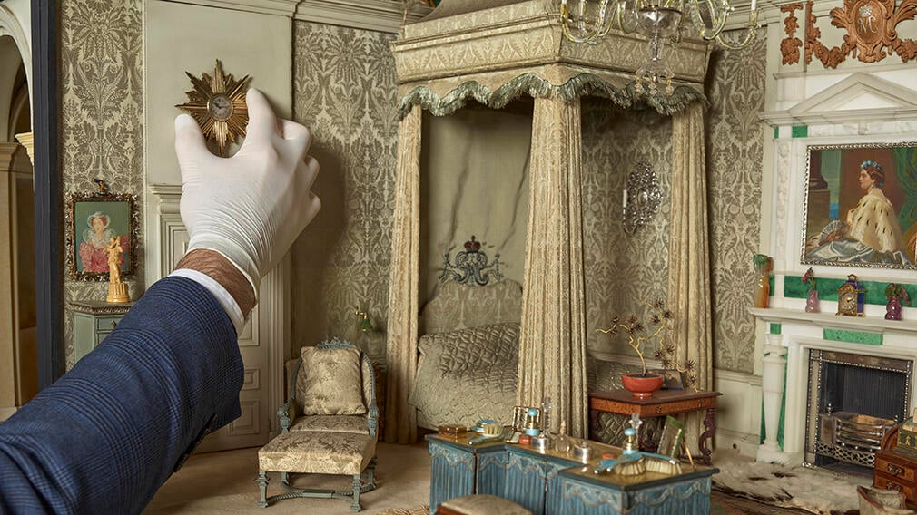 The Queen's Bedroom in Queen Mary's Dolls' House (RCIN 231999) A miniature bedroom
