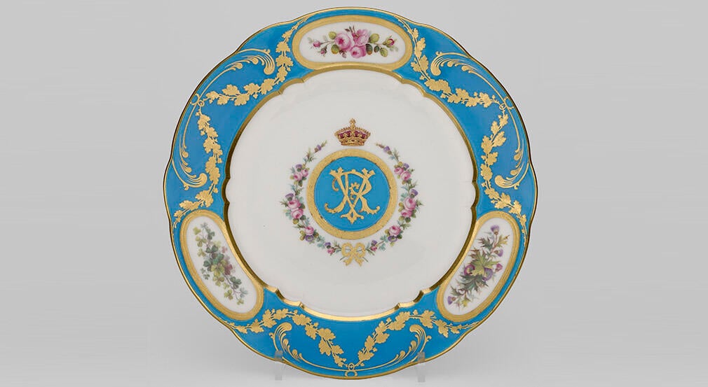 Minton dessert plate Minton dessert plate